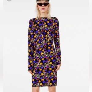 Medium Zara Trafaluc Draped Floral Bodycon Dress